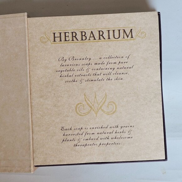 Bronnley Herbarium Guest Soaps 50g BNIP Sealed - Picture 6 of 11